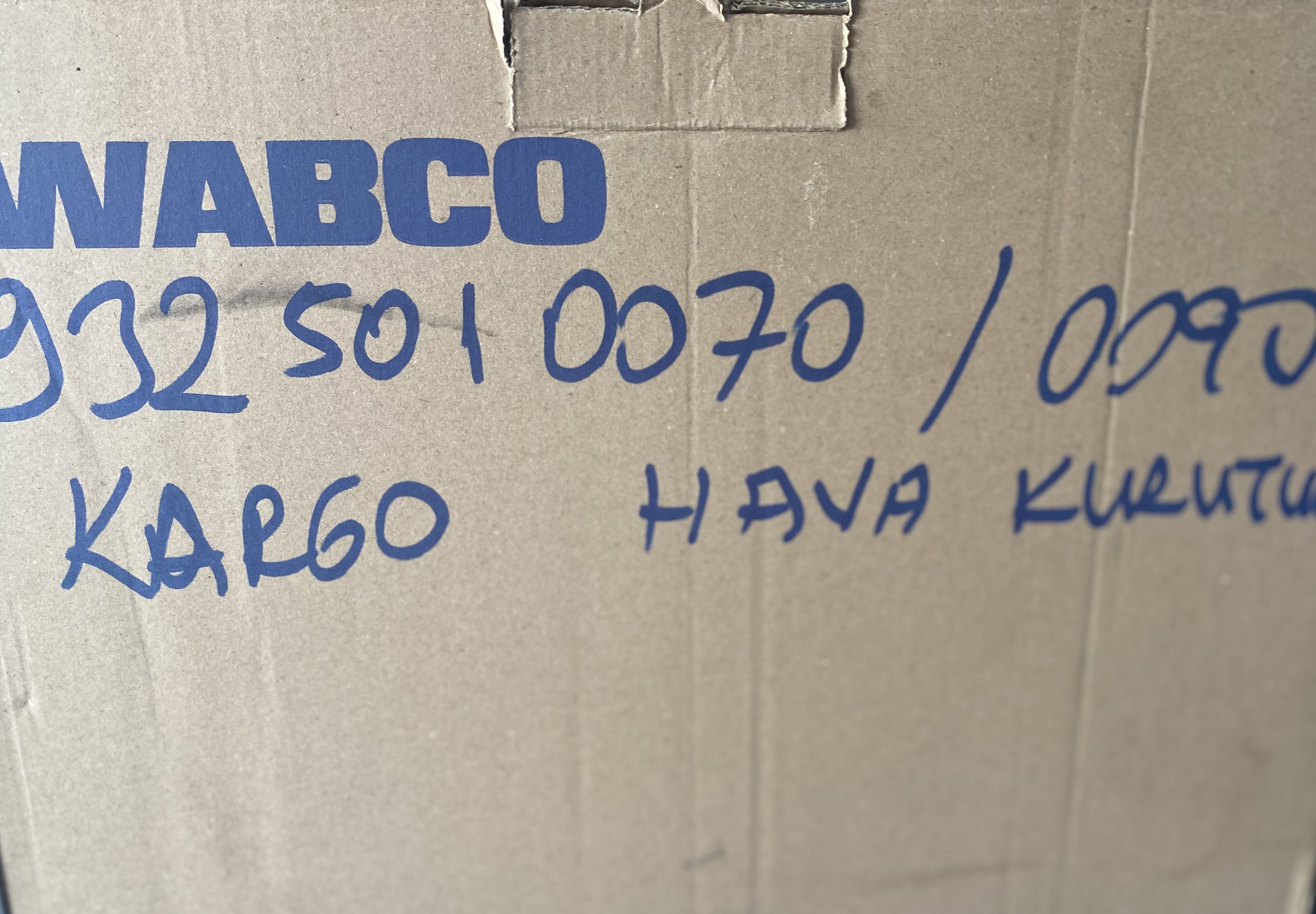 FORD KARGO FMAX ORJİNAL VE YAN SANAYİ YEDEK PARÇA DEPOSU